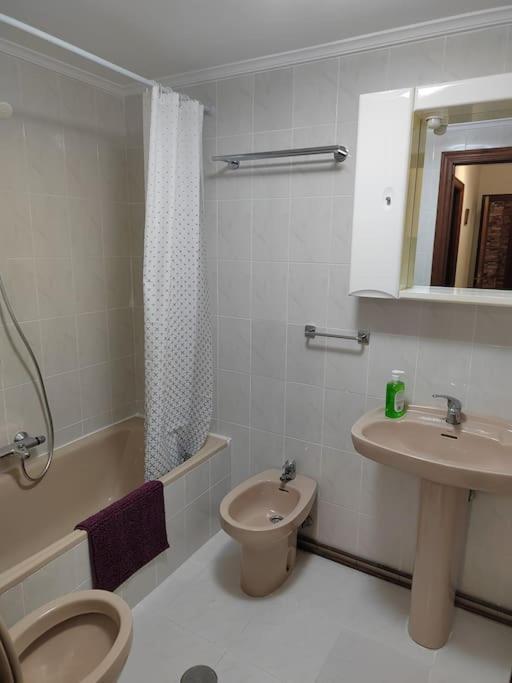 Piso En Ajo Con Piscina Comunitaria Appartement Buitenkant foto