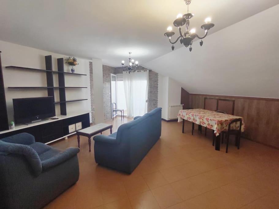 Piso En Ajo Con Piscina Comunitaria Appartement Buitenkant foto